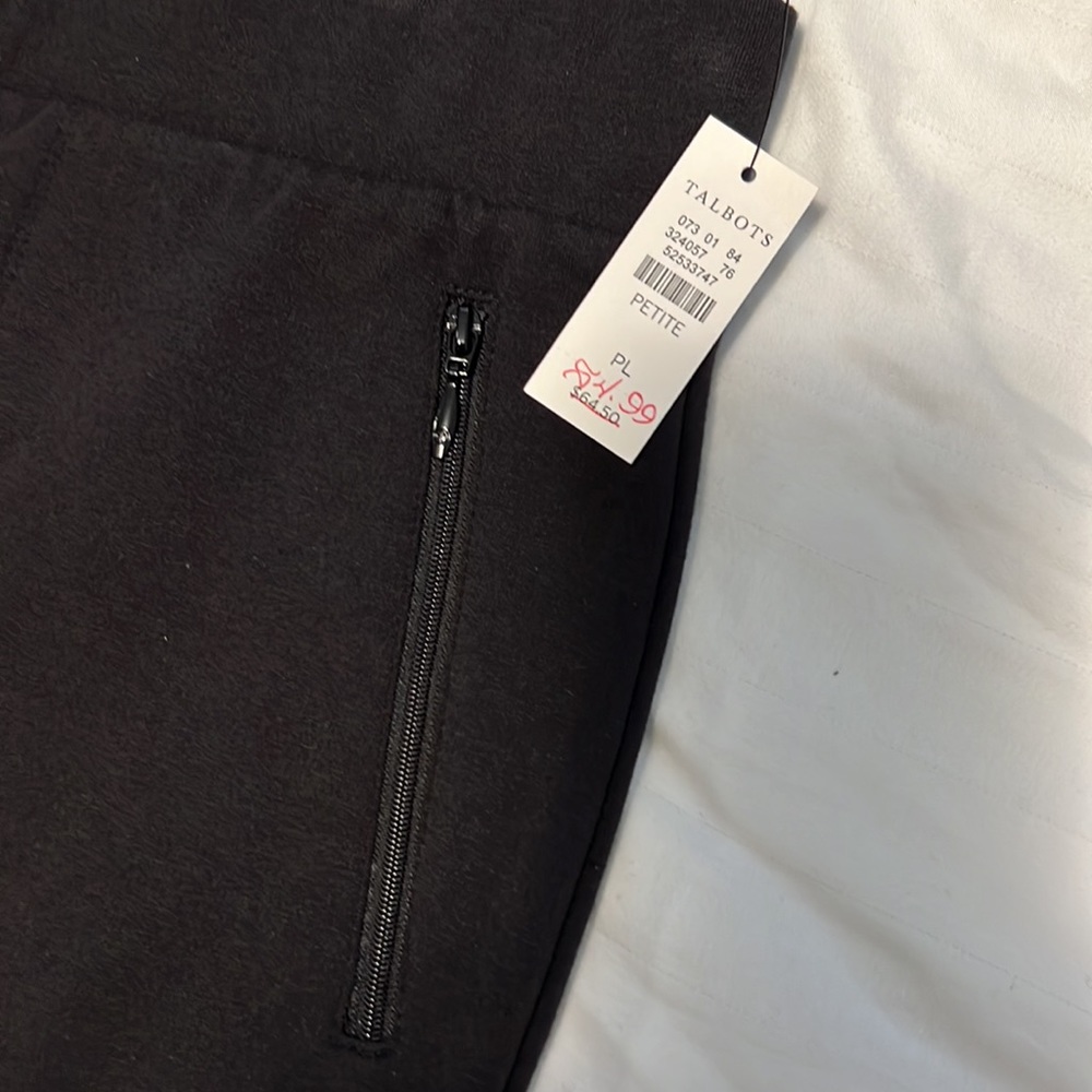 BNWT T by Talbots cropped straight leg pants - Picture 2 of 4